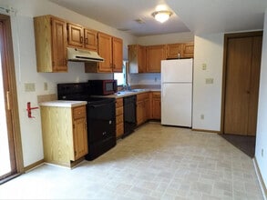 219 N Market St, Unit 106 in Elizabethtown, PA - Building Photo - Building Photo