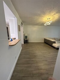 11 Willowbrook Ln photo'