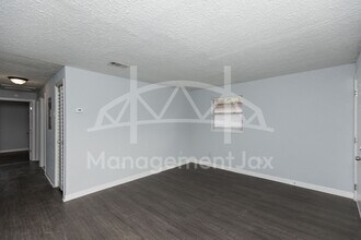 2661 W 25th St in Jacksonville, FL - Building Photo - Building Photo