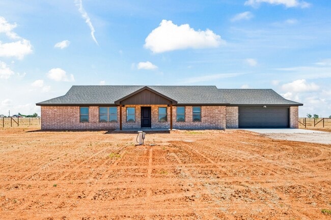property at 14806 North County Road 1200
