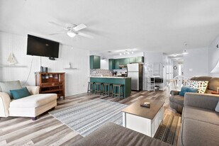 1860 Auburn Ln in Myrtle Beach, SC - Building Photo