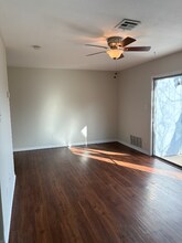4908 W Wind Trail in Austin, TX - Building Photo - Building Photo