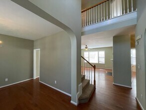 2212 Beckett's Ridge Dr in Hillsborough, NC - Foto de edificio - Building Photo