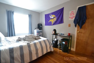 2012 Commonwealth Avenue, Unit 3D in Boston, MA - Building Photo - Building Photo