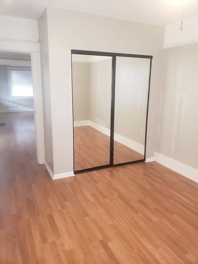 1001 2nd St, Unit 1005 in Long Beach, CA - Building Photo - Building Photo