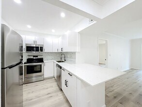 480 NW 20th St in Boca Raton, FL - Building Photo - Building Photo