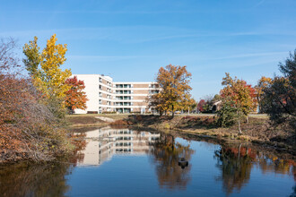 Edenbridge Apartments in Tinley Park, IL - Building Photo - Building Photo