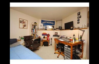 28 Symphony Rd, Unit 1 in Boston, MA - Foto de edificio - Building Photo