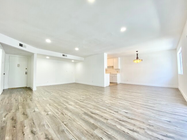 property at 121 Croft Ave