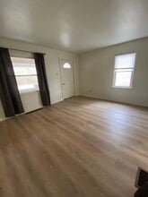 2611 E Troy Ave, Unit 2611 in Indianapolis, IN - Foto de edificio - Building Photo