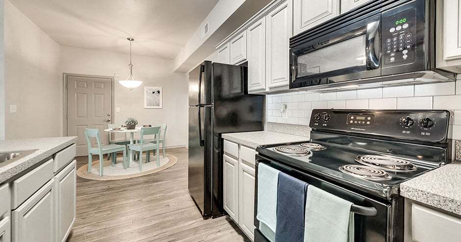 Magnolia View Apartments in Midlothian, TX - Foto de edificio