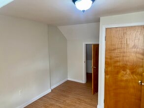 123 Thorndike St, Unit #2L in Cambridge, MA - Foto de edificio - Building Photo