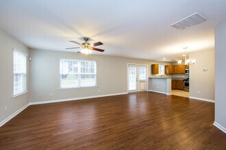 10420 Haddington Dr in Charlotte, NC - Building Photo - Building Photo