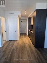 195 Commerce St in Vaughan, ON - Building Photo - Building Photo