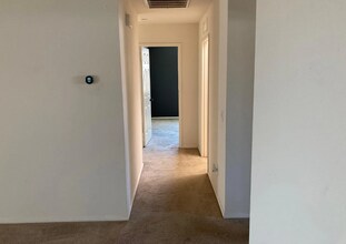 1321 Celestial Wy in Arvin, CA - Building Photo - Building Photo