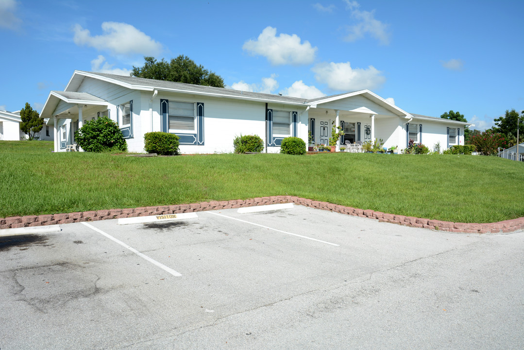 Highland Apartments in Lakeland, FL - Building Photo