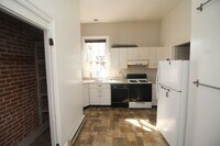 237 W Lanvale St photo'