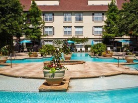 Allura Las Colinas in Irving, TX - Building Photo