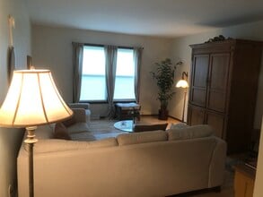 17645 Prince George Ct in Brookfield, WI - Building Photo - Building Photo