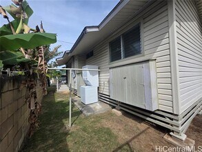 255 Maluniu Ave in Kailua, HI - Building Photo - Building Photo