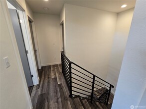 5201 Ravenna Ave NE in Seattle, WA - Building Photo - Building Photo