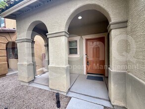 1633 W Gentle Brook Trail in Tucson, AZ - Building Photo - Building Photo