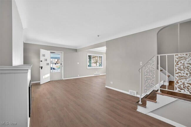 8910 McCracken Rd in Garfield Heights, OH - Building Photo - Building Photo