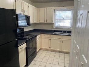 2902 Webb Bridge Rd in Alpharetta, GA - Building Photo - Building Photo
