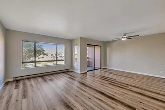 456 Mariners Island Blvd in San Mateo, CA - Building Photo - Building Photo