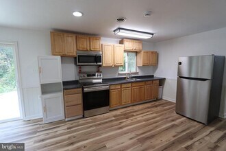 9540 Greenfield Rd in La Plata, MD - Building Photo - Building Photo