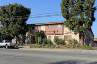 Rosemont Apartments in Monterey Park, CA - Foto de edificio - Building Photo