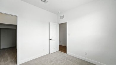 513 Scooter St in Georgetown, TX - Building Photo - Building Photo