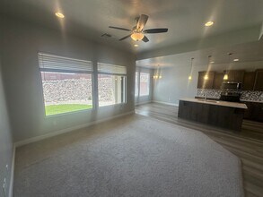 6118 S Salix Wy in Saint George, UT - Building Photo - Building Photo