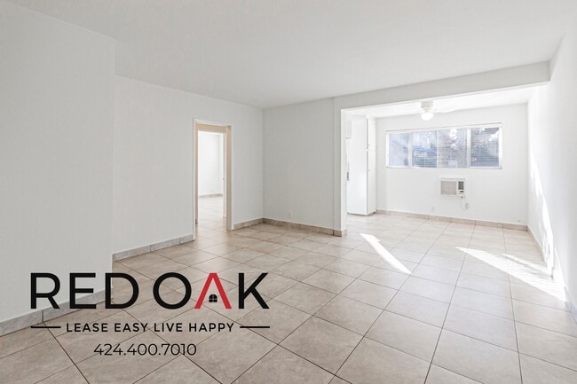 property at 4838 Hazeltine Ave