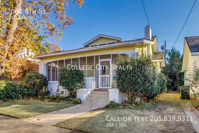 property at 2003 8th St