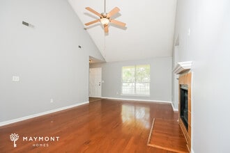 105 White Pine Ct in Moncks Corner, SC - Building Photo - Building Photo
