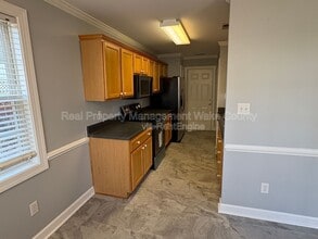 828 Shackleton Rd in Apex, NC - Building Photo - Building Photo