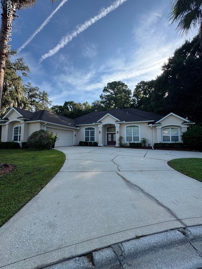 2580 Heather Oaks Ct