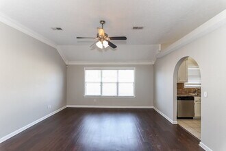 13102 Braybourne Pl in Olive Branch, MS - Building Photo - Building Photo