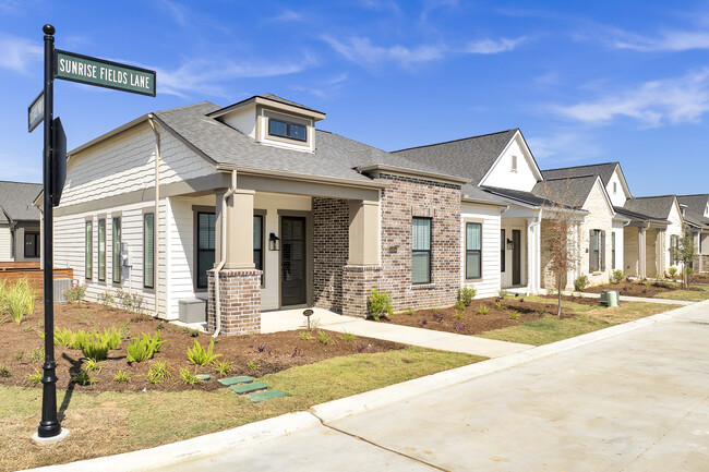 Mirella in Cypress, TX - Foto de edificio - Building Photo