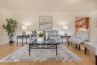 1303 W Adalee St in Tampa, FL - Foto de edificio - Building Photo