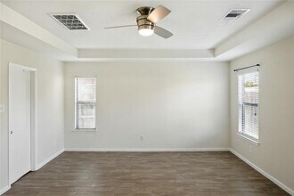 6735 Crescent Creek Ln in Katy, TX - Building Photo - Building Photo