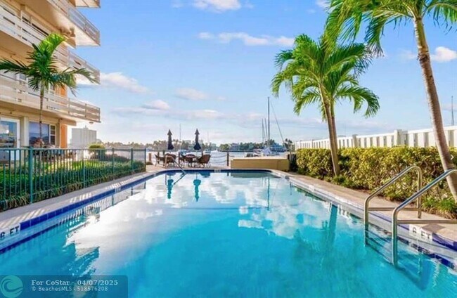 9 N Birch Rd in Fort Lauderdale, FL - Building Photo - Building Photo