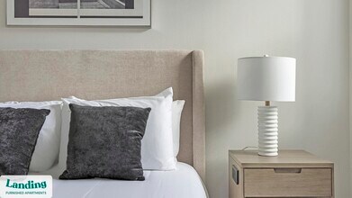 1148 Silber Rd, Unit 2344 in Houston, TX - Foto de edificio - Building Photo