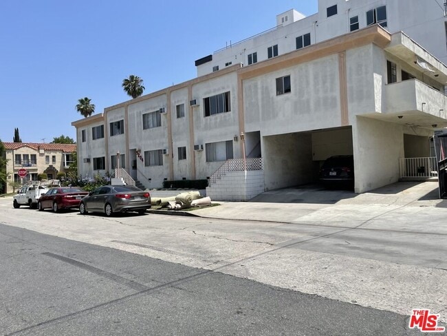 property at 9204 Whitworth Dr