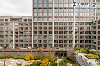 160 Front St in New York, NY - Foto de edificio - Building Photo