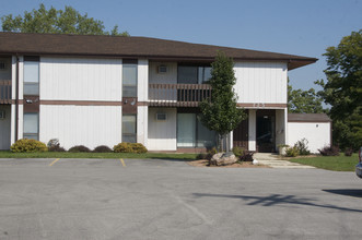 Golfview Terrace Apartments in Mayville, WI - Building Photo - Building Photo