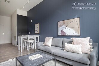 5 Glassworks Ave in Cambridge, MA - Building Photo - Building Photo