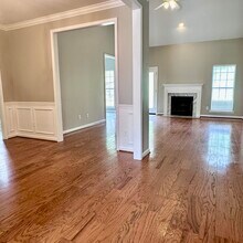 821 Savannah Ln in Calera, AL - Building Photo - Building Photo