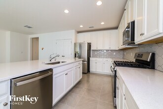 1100 Cavender Creek Rd in Minneola, FL - Building Photo - Building Photo